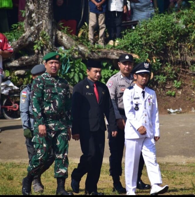 
					Pemerintahan Desa Tugu Jaya Peringati HUT ke-80 RI dengan Upacara Secara Mandiri, Ribuan Warga Padati Dilapangan Terbuka