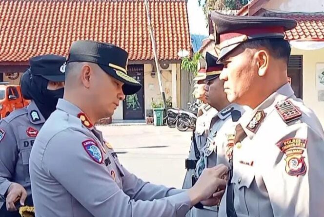
					AKP Juntar Hutasoit Resmi Jabat Kapolsek Seltim Ciko 