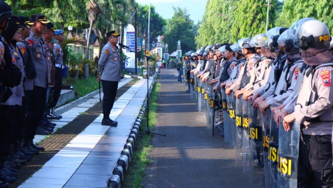 
					Kapolres Tegaskan Tindakan Tegas Terukur untuk Antisipasi Kelompok Anarko
