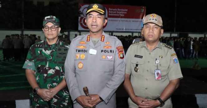 Sinergi TNI–Polri dan Pemkot Jakbar, Patroli Malam Wujud Hadirnya Negara di Tengah Warga