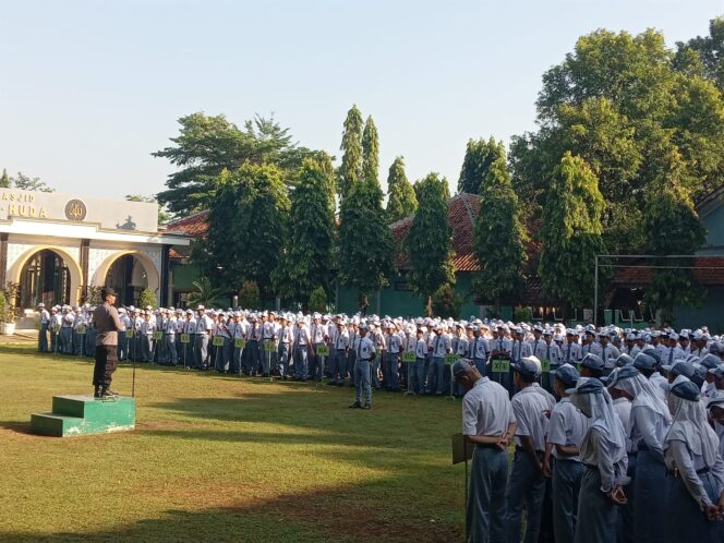 
					Polres Pekalongan Perkuat Pendidikan Karakter Pelajar untuk Cegah Gangguan Kamtibmas