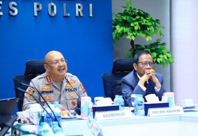 Polri Teguhkan Moral dan Profesionalisme Pasca Krisis, Gandeng Prof. Mahfud MD dan Komjen Chryshnanda