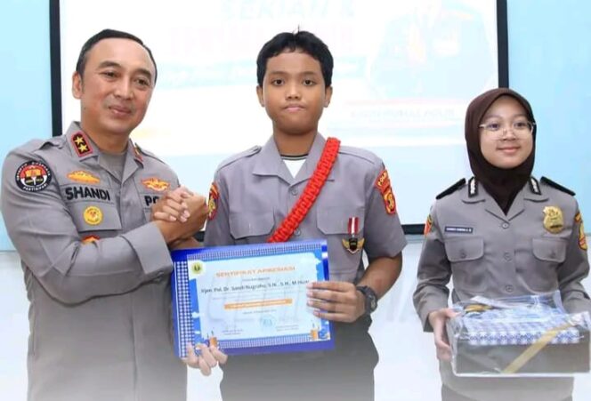 Mabes Polri ajak Labscholl kepada siswa siswi seluruh Indonesia  Parent days