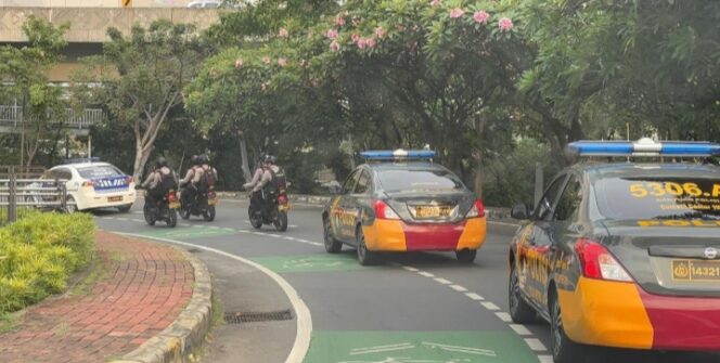 Ciptakan Rasa Aman dan Nyaman Polda Metro Jaya Laksanakan Patroli Skala Besar