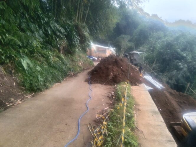 Proyek TPT Senilai Rp1,9 Miliar di Kp Gajud Pasir Jaya Menuai Kontroversi, Warga Pertanyakan Transparansi dan Dampak Lingkungan