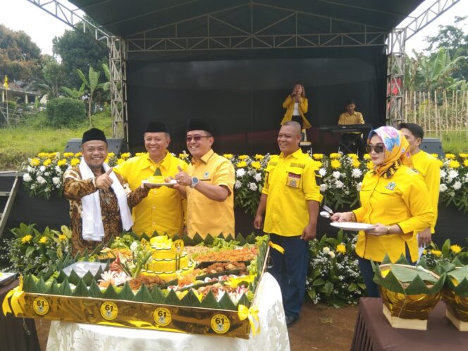 Ratusan Kader Hadiri Peringatan HUT ke-61 Partai Golkar di Megamendung
