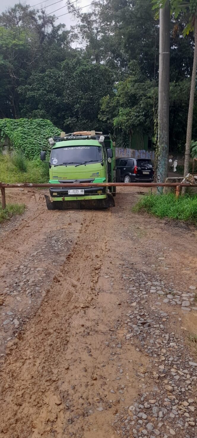 
					Aktivitas Galian C Ilegal di Desa Sukanagara Diduga Rusak Lingkungan, Pemerintah Dinilai Tutup Mata