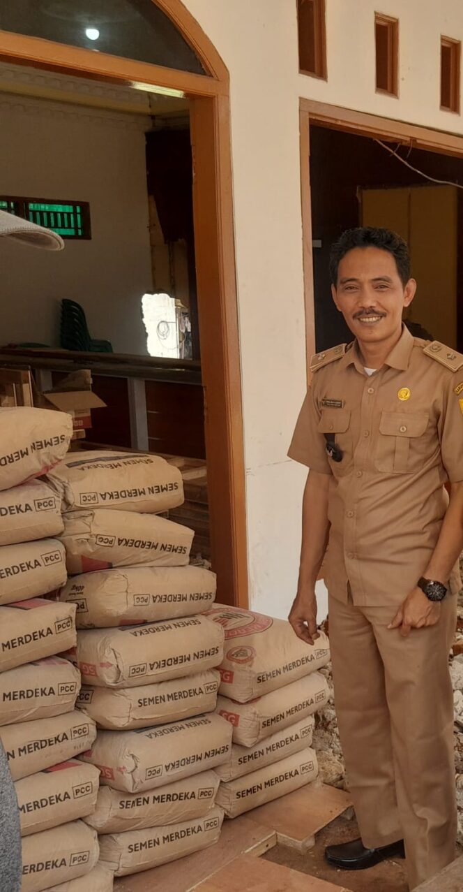 
					Rehabilitasi Kantor Desa Pasirangin Ditargetkan Perluas Ruangan dan Tingkatkan Pelayanan Publik