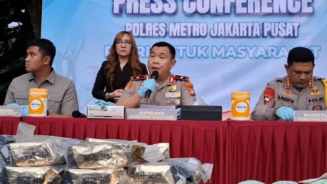 
					Polres Metro Jakarta Pusat Menggagalkan 100 Kg Sabu Stok Tahun Baru Pesanan Bandar Kampung Bahari