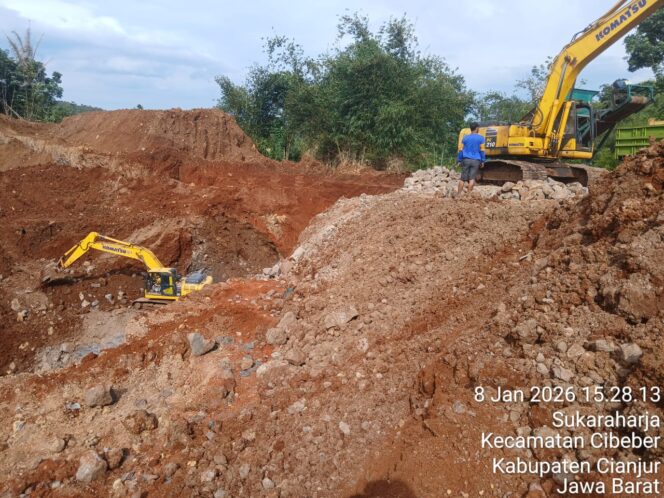 
					Diduga Kebal Hukum, Galian C Ilegal di Desa Sukaraharja Cibeber Beroperasi Terang-terangan